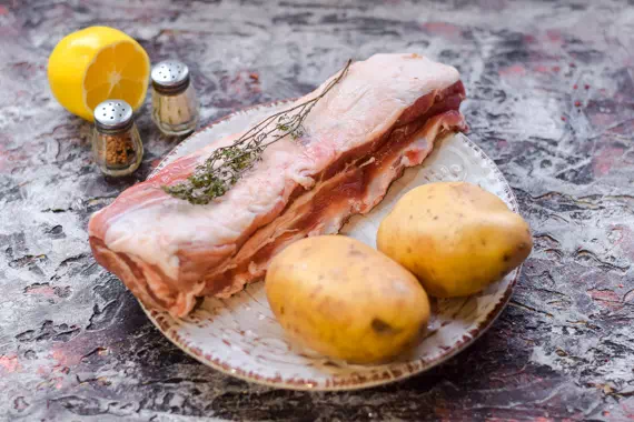свиные ребрышки с картошкой в рукаве рецепт фото 1